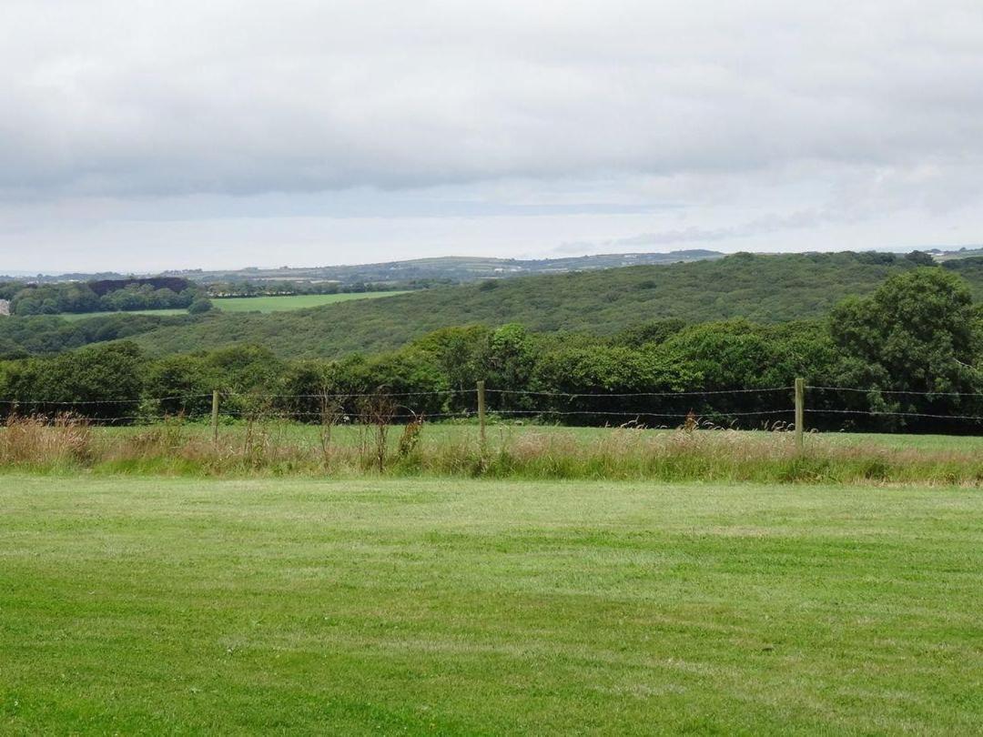 Badger Cottage Mawgan Exteriör bild